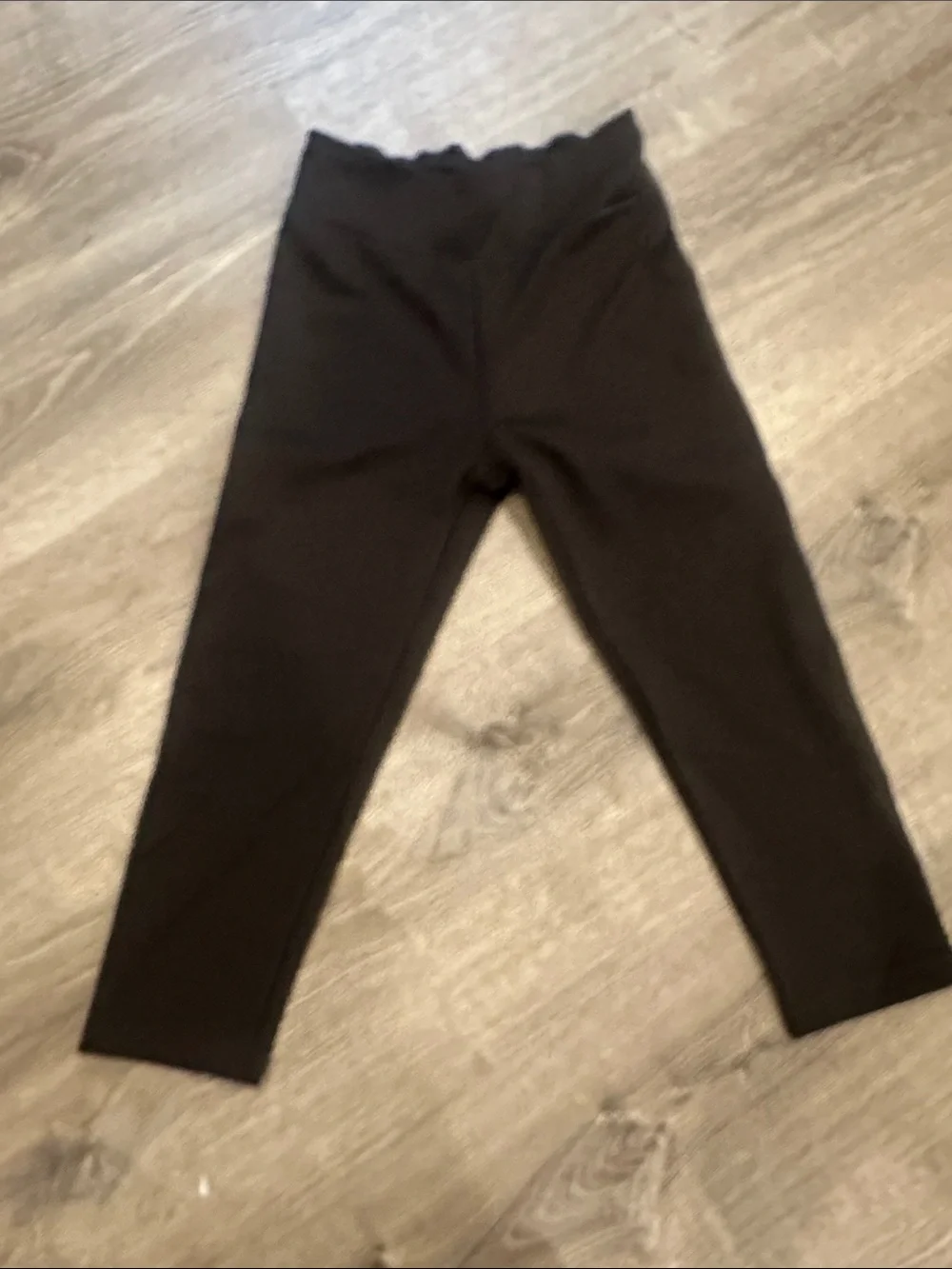 Uniqlo kids charcoal leggings NWOT
